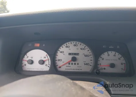 2003 Mercury Marauder z USA, uszkodzony, nr VIN 2MEHM75V33X610547